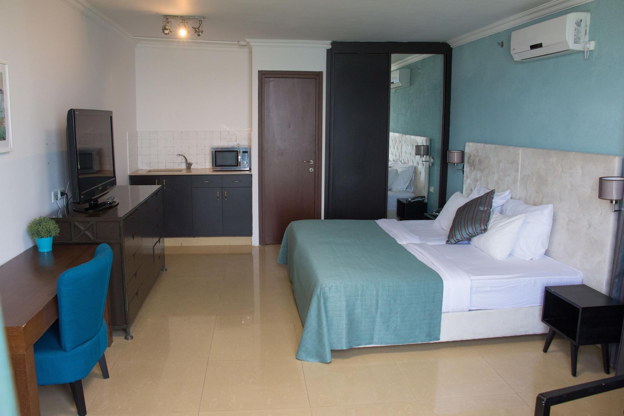 Golden Beach Hotel Tel Aviv Bagian luar foto