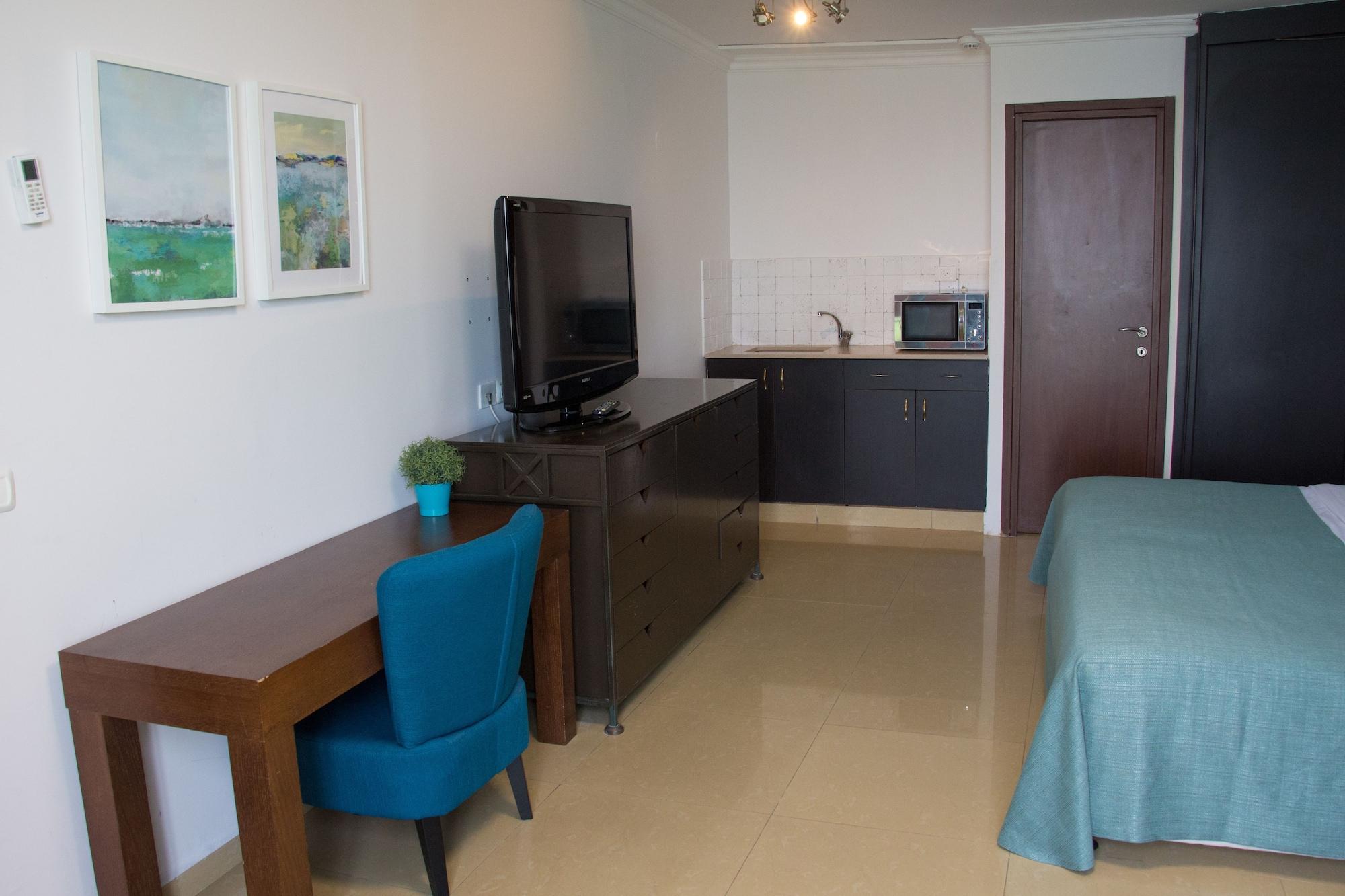 Golden Beach Hotel Tel Aviv Bagian luar foto