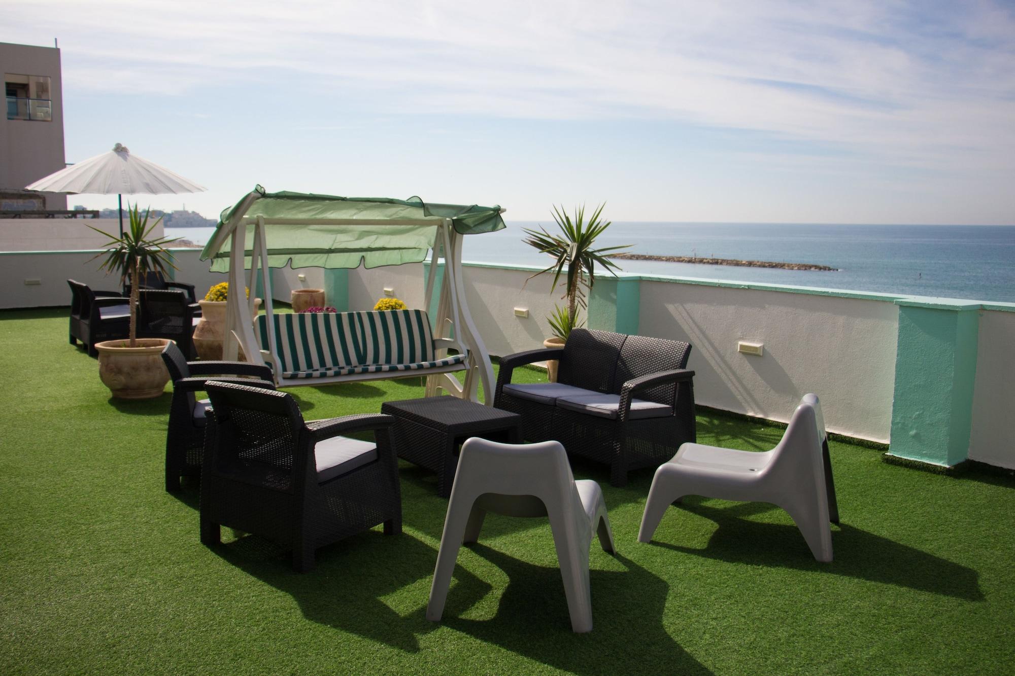 Golden Beach Hotel Tel Aviv Bagian luar foto