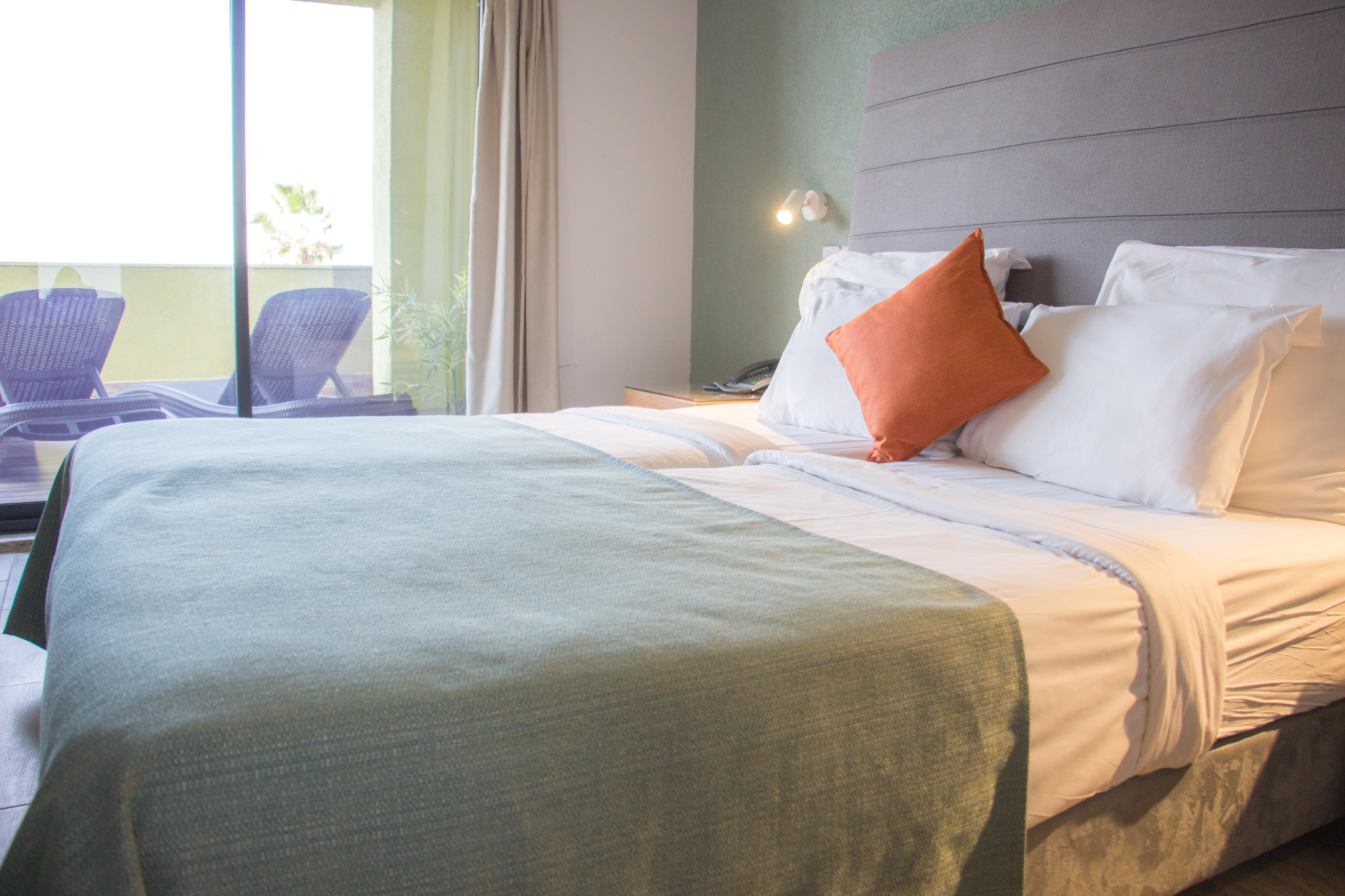 Golden Beach Hotel Tel Aviv Bagian luar foto